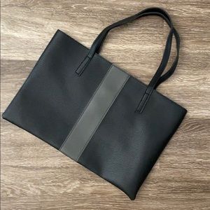 Vince Camuto Luck Tote